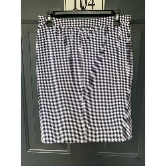 Celine Paris Blue White Houndstooth Straight Pencil Skirt, Size 40 / US Medium *